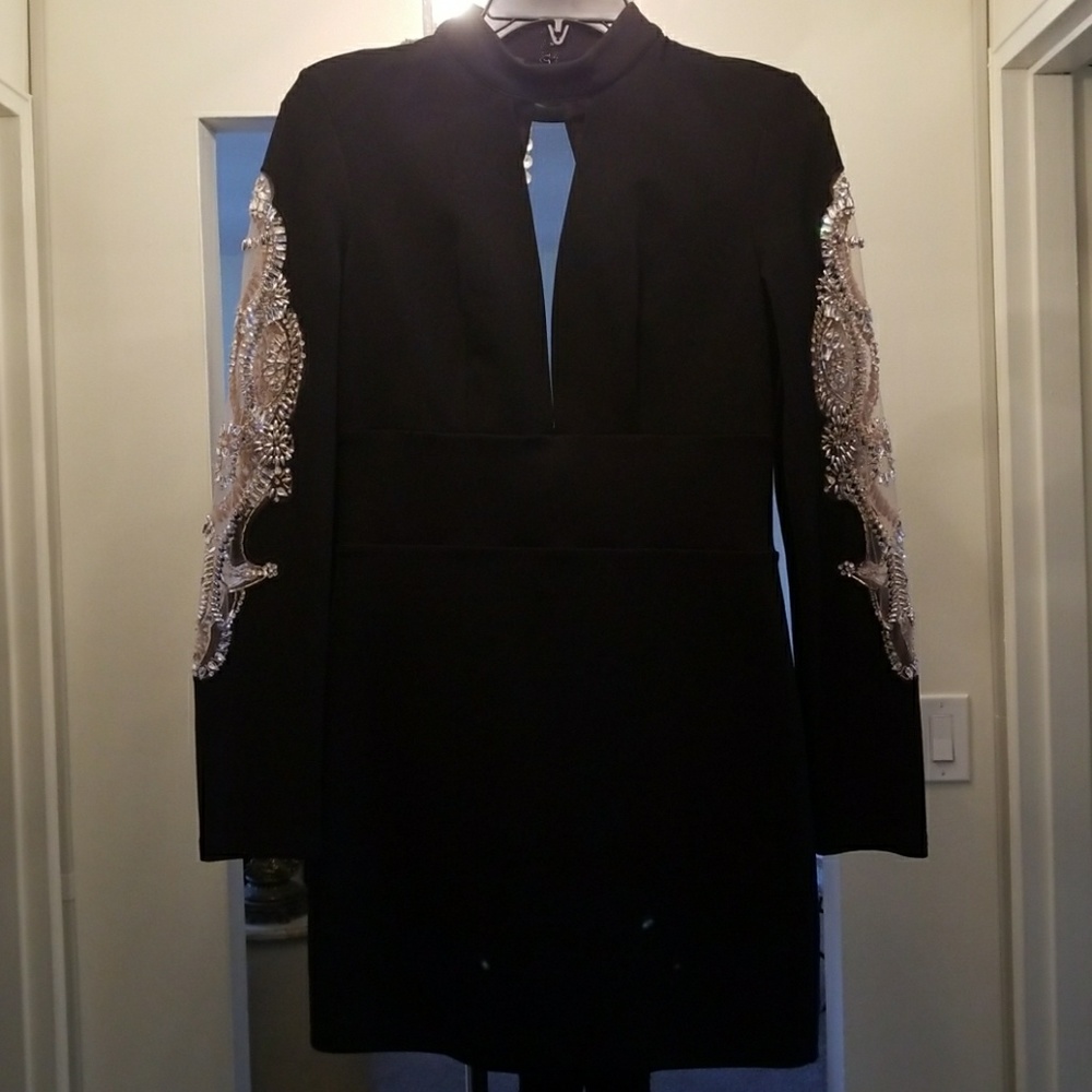 Bebe dress